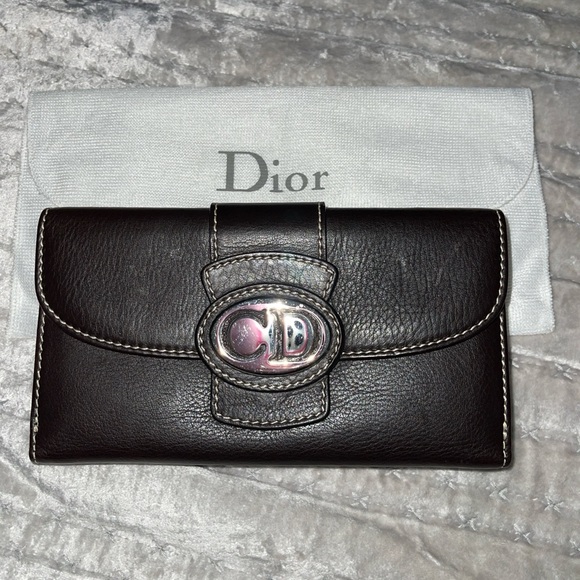 Christian Dior pre-loved wallet, excellent condition has minor scuffs - Picture 1 of 7